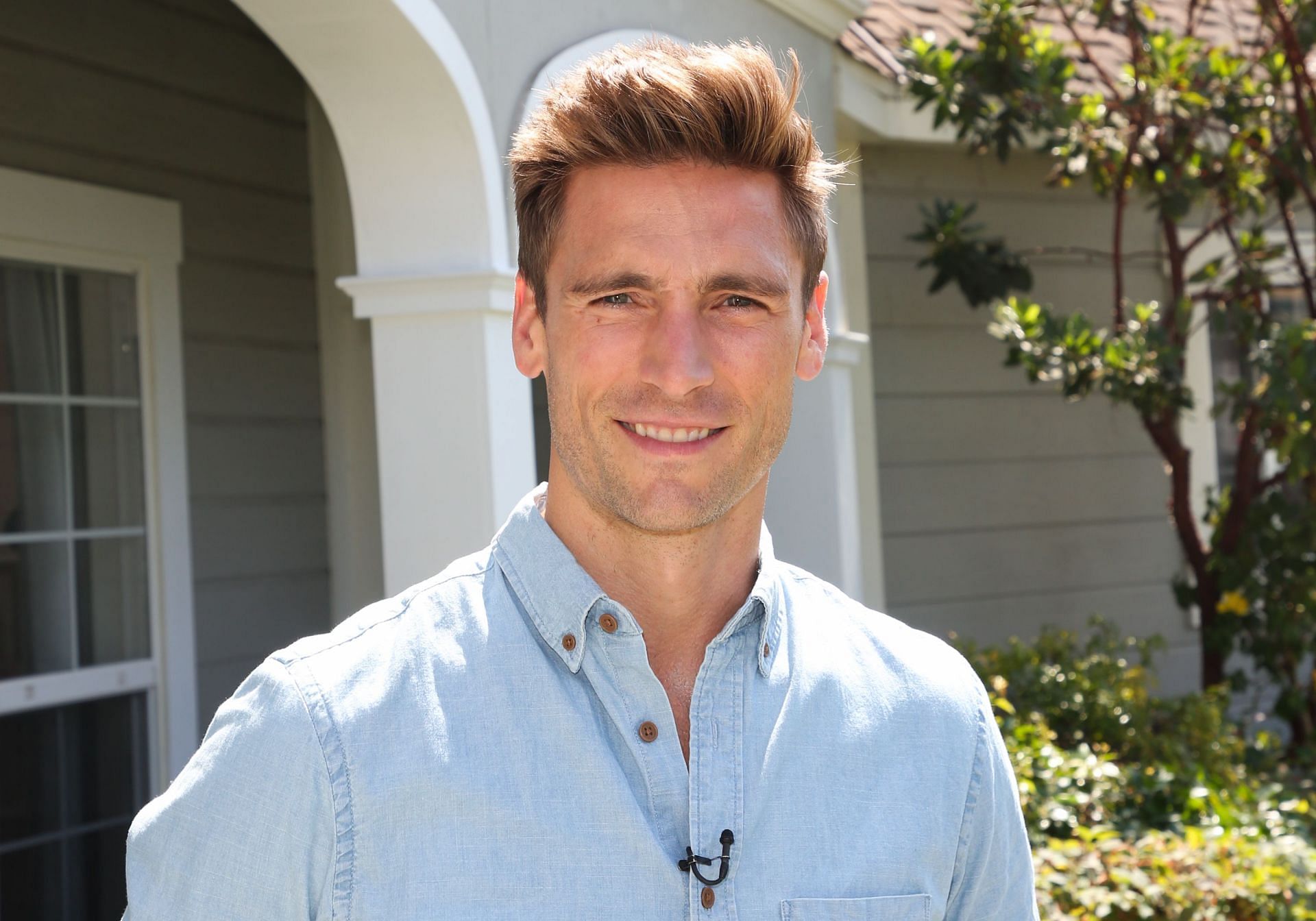 Actor Andrew W. Walker visit Hallmark's Home & Family at Universal Studios Hollywood (Photo by Paul Archuleta/Getty Images)